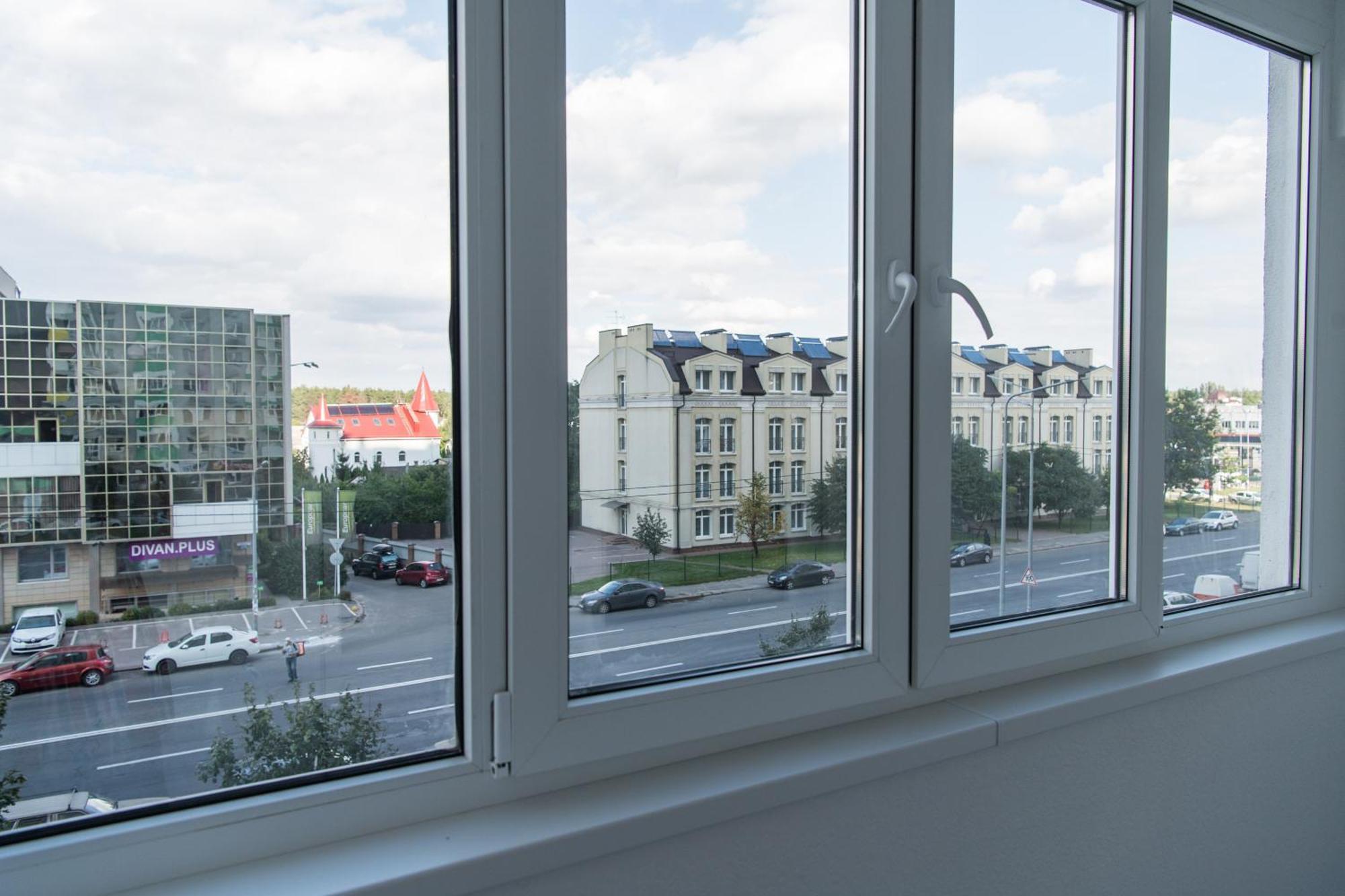 Myfreedom Апартаменти Метро Бориспільська Kiev Exterior foto